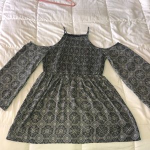 Flowy patterned dress
